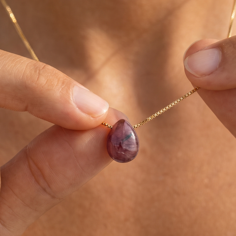Tropfen Rubin Kette