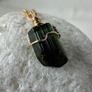 Green Tourmaline Pendant Gold