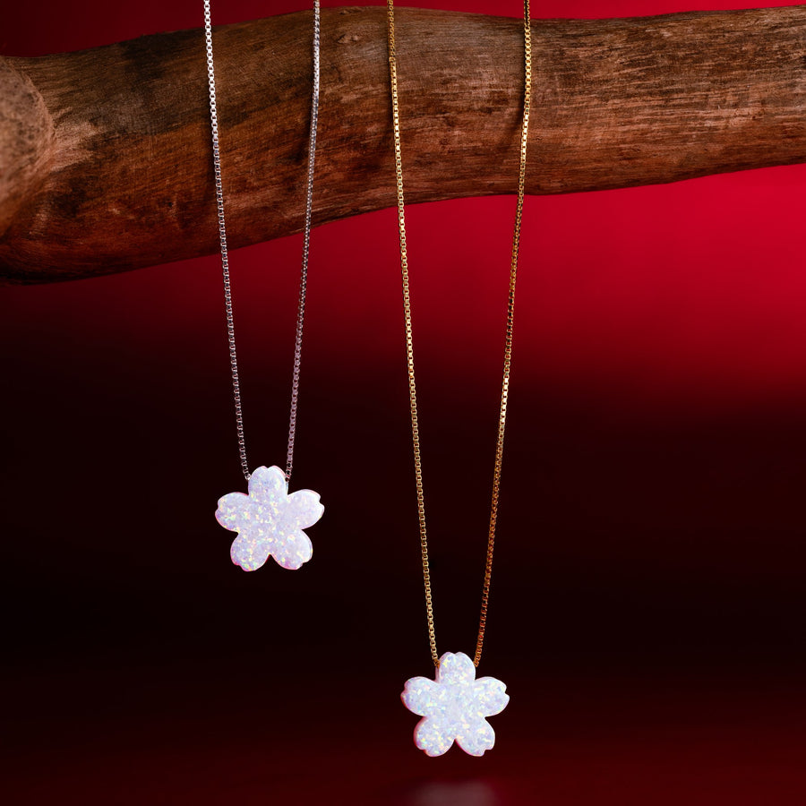 Blumen Kette in Opal-Optik
