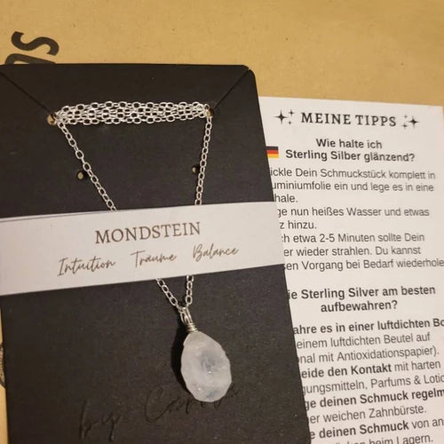 Kundenfoto einer Kette von Handmade Art by Carola