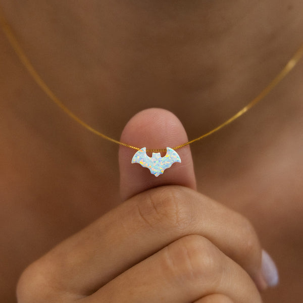 Fledermaus Kette in Opal-Optik