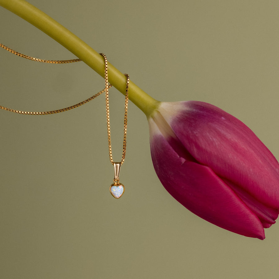 Opal Herz Kette