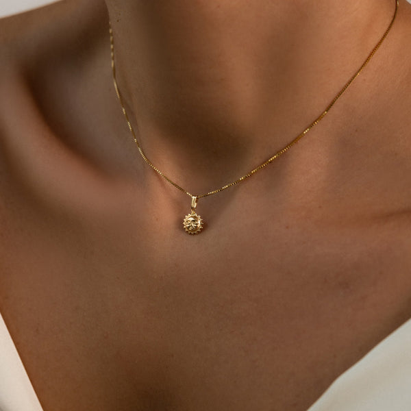 Sonne Kette